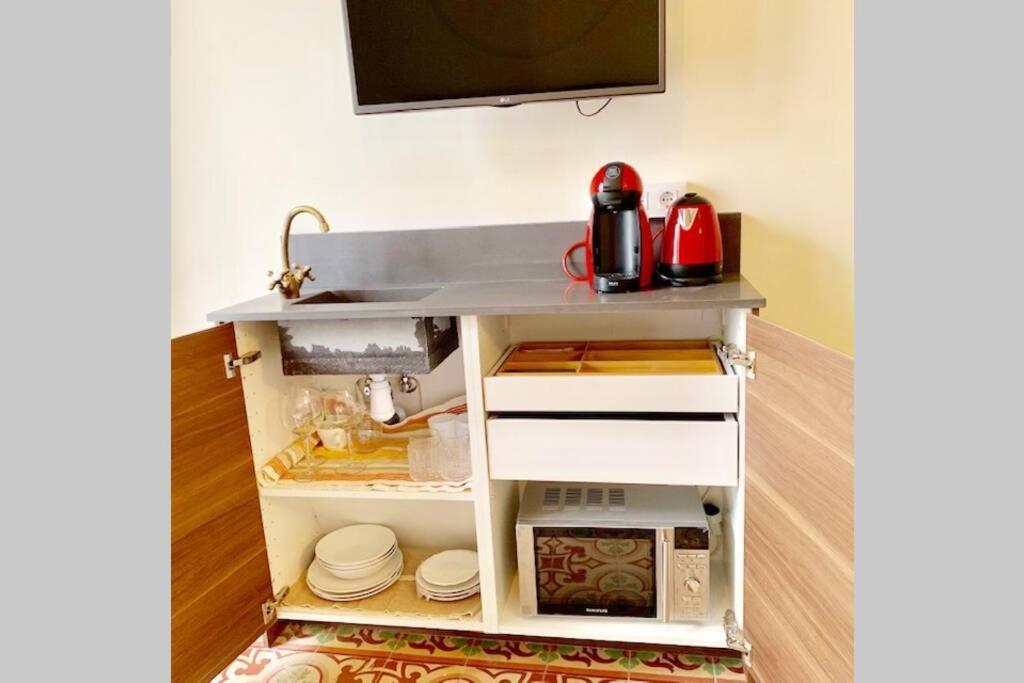 Cozy Studio With Balcony In The Best Place Apartment ซีเจส ภายนอก รูปภาพ